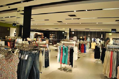 寿县商场里的店面怎么装修?